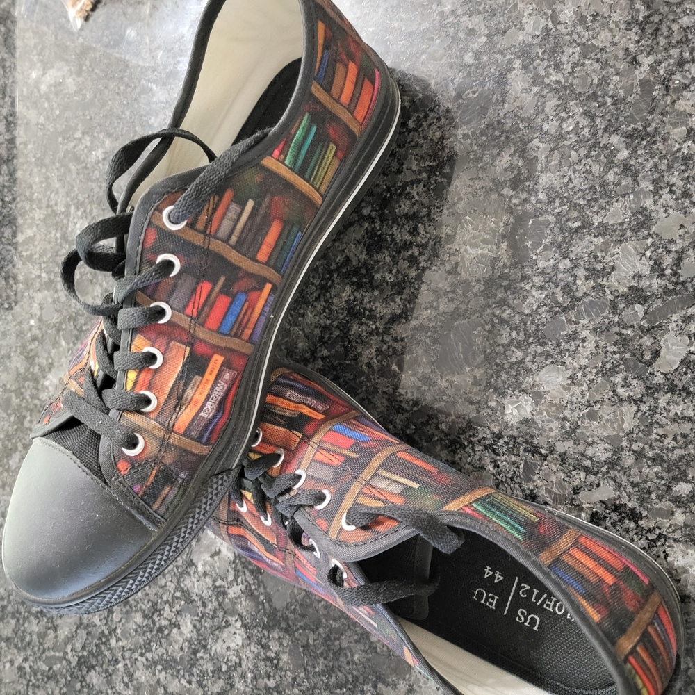 Colorful Bookshelf Print Sneakers